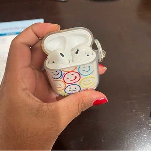 AirPods (2nd generation)